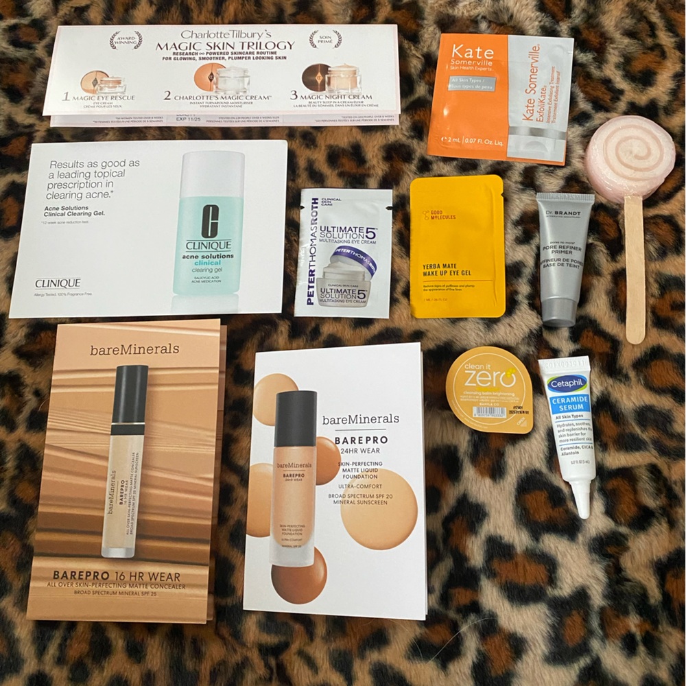 ‼️5/$25‼️ Sample bundle